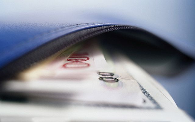 本周鲍威尔压轴登场！现货黄金1490一线，将迎关键一战